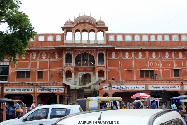 triploia-bazaar-history-jaipur-shops-travel-blog